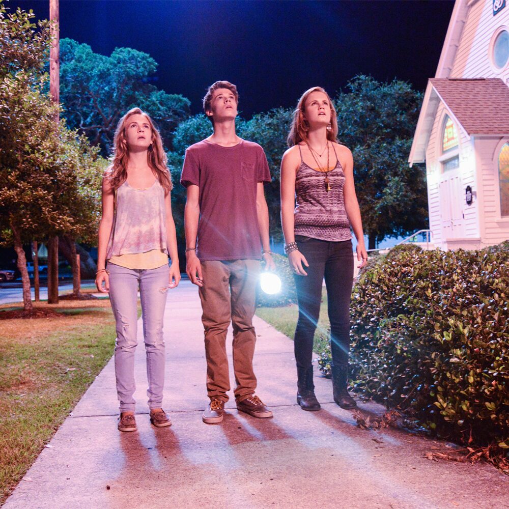 Under the Dome: The Complete Series - DVD – Via Vision Entertainment